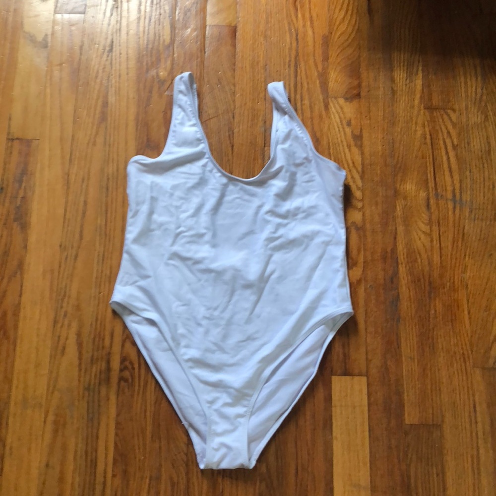 WHITE ONE PEICE